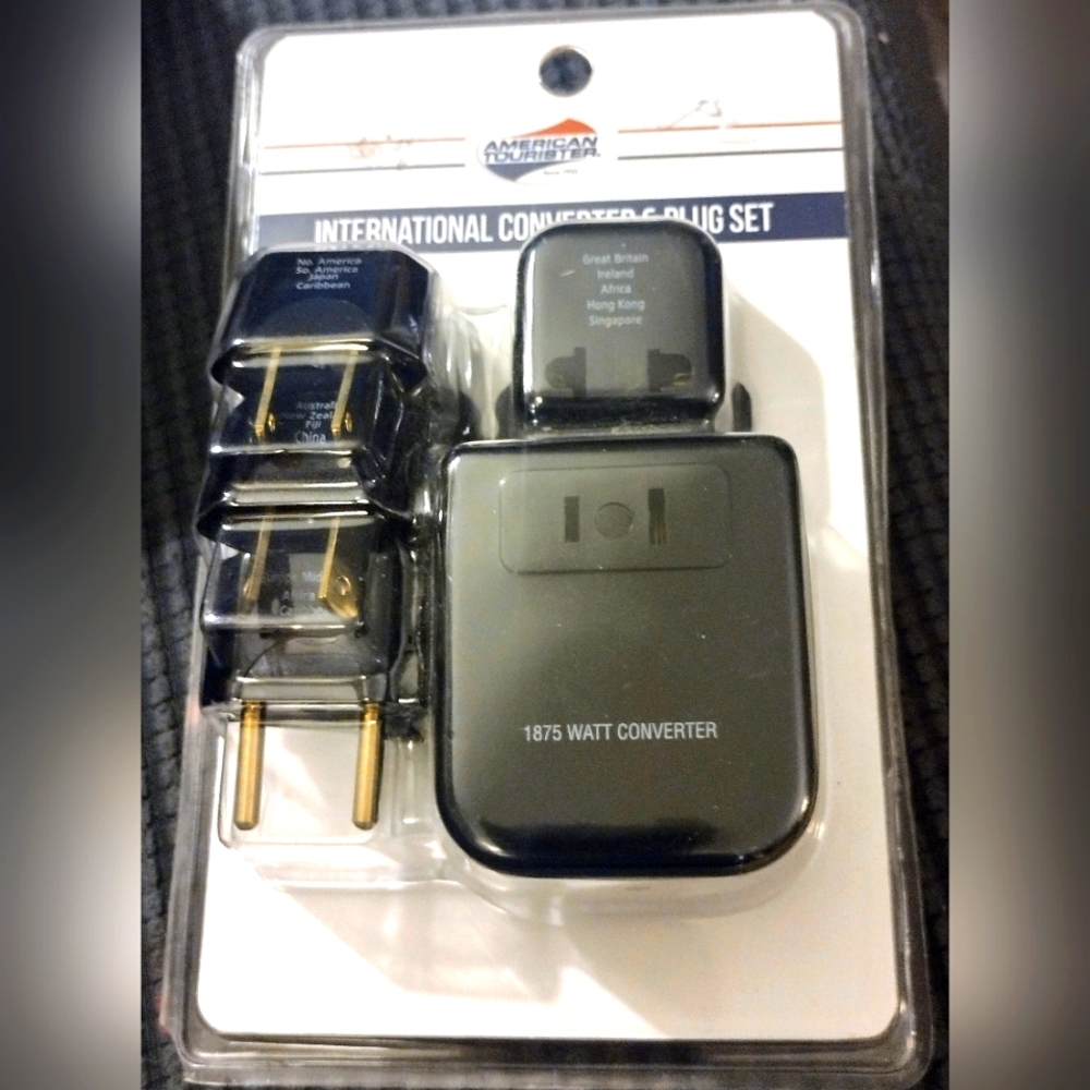 American Tourister International Travel Converter & Plug Set1875 Watt 240V- 120V